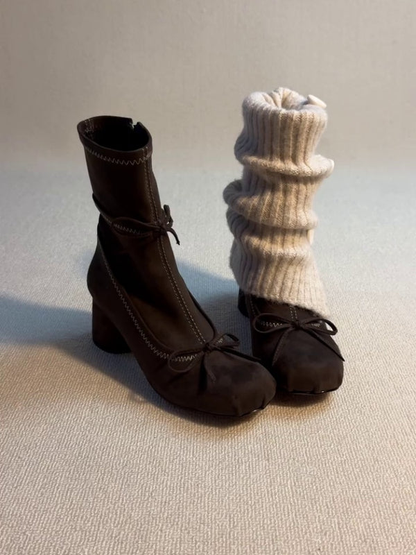 Chunky heel side zipper ankle boots