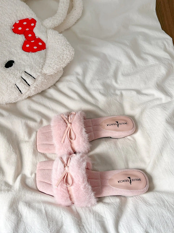 French pink bow-adorned fluffy slippers