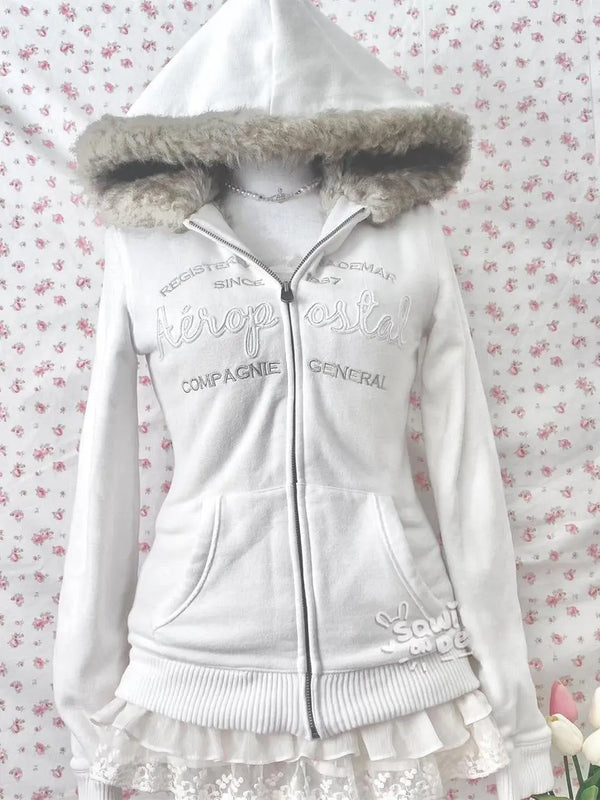 Retro vintage fur-trimmed hooded sweatshirt