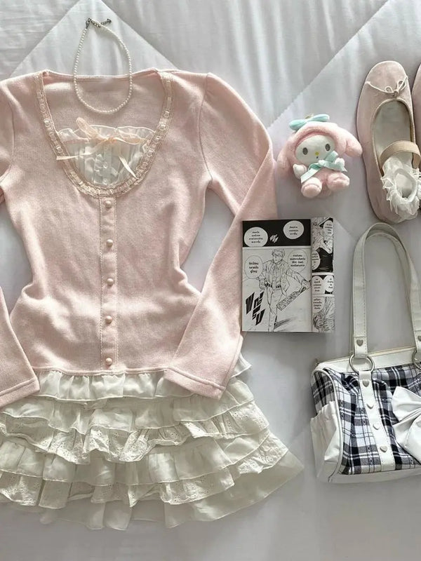 Pink long-sleeved T-shirt