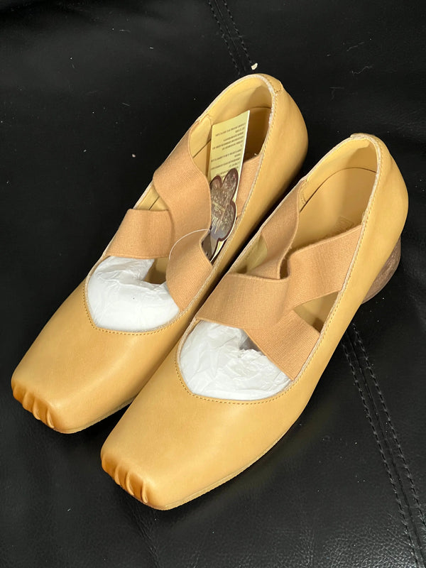 Back in stock: Brown Shoes size: 37 Soft Jam Studio