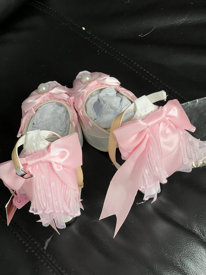 Back in stock: White Pink Bow Shoes size: 35 Soft Jam Studio