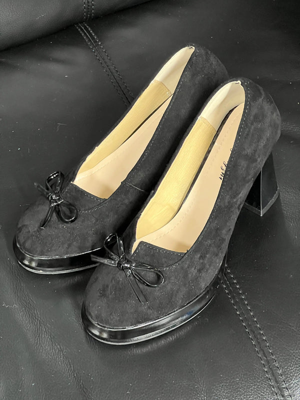 Back in stock: Black Bow Shoes- size: 40 Soft Jam Studio