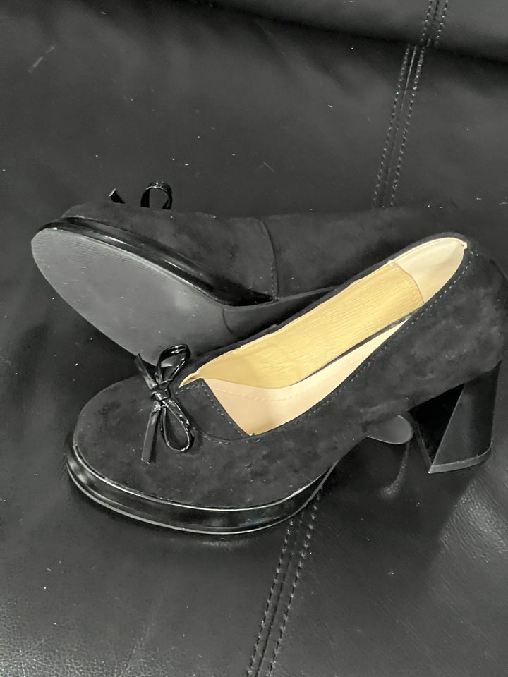 Back in stock: Black Bow Shoes- size: 40 Soft Jam Studio