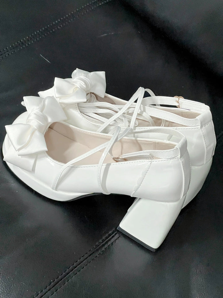 Back in stock: White Bow Shoes- size: 36 Soft Jam Studio